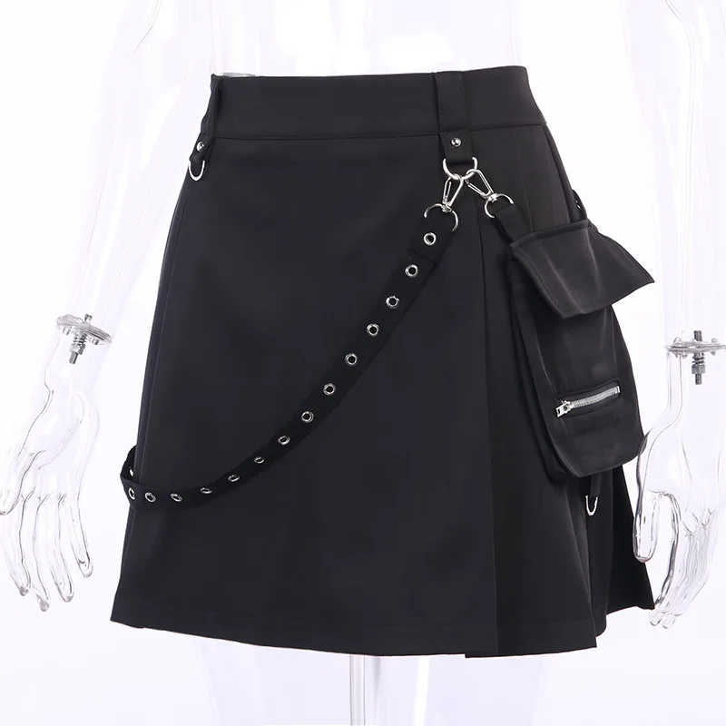 Gotycka spódniczka mini z koronką i falbanami 9508