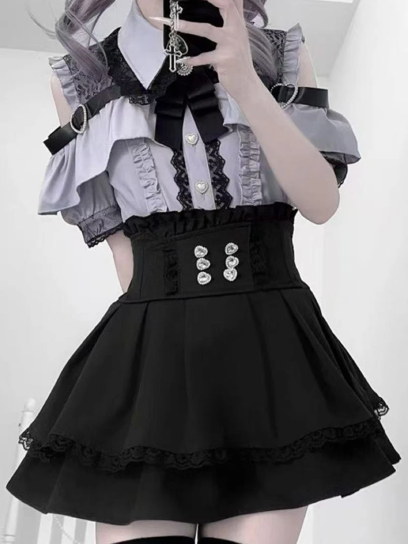 Gotycka sukienka Y2K Lolita z kokardą i szortami – zestaw vintage z koronką Szary