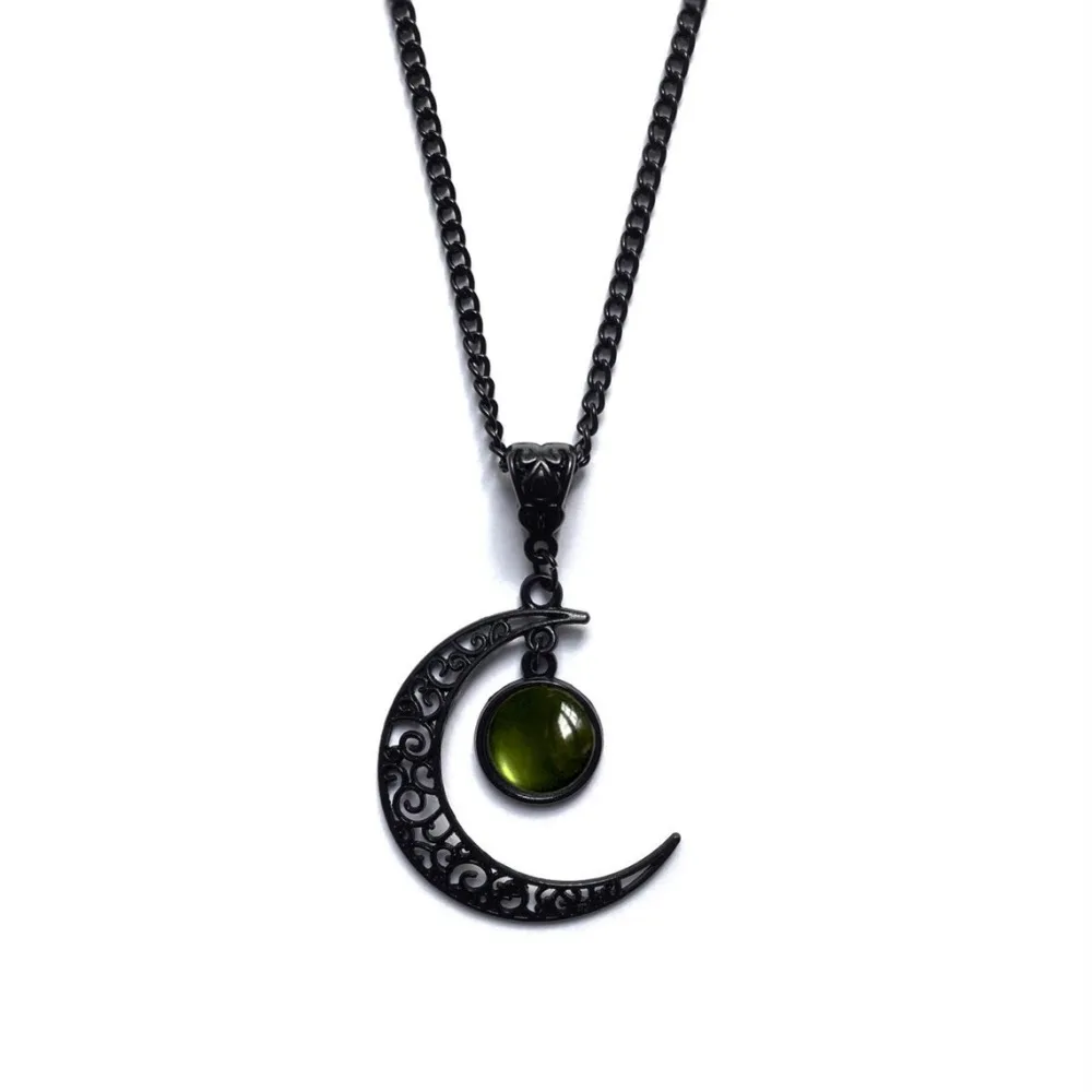 Gotycki naszyjnik z księżycem - wisiorek choker w stylu punk Aq 3412