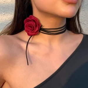 Gotycki naszyjnik z dużą różą - regulowany choker damski Y2K Amarantowy