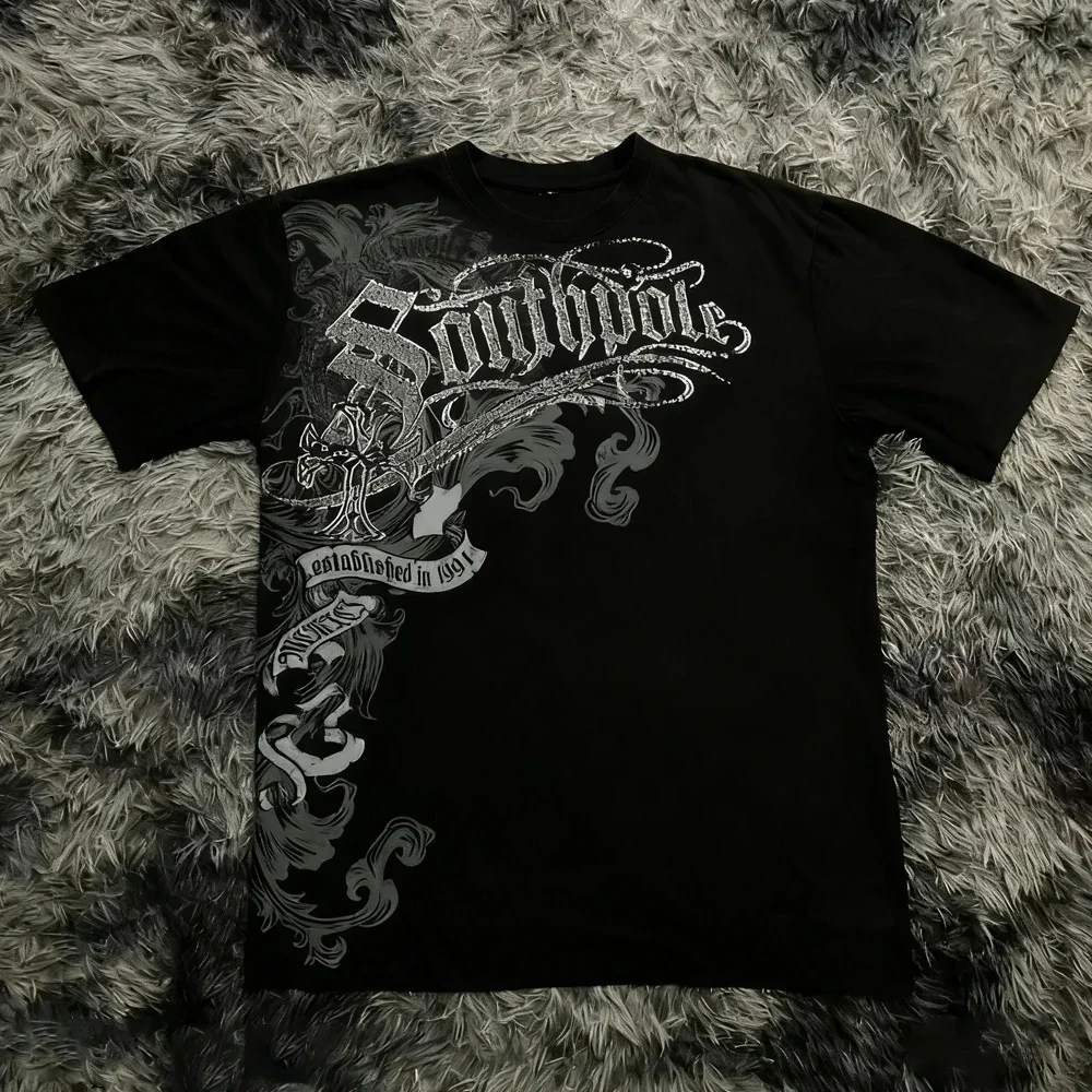 Gotycki t-shirt oversize z nadrukiem w stylu y2k unisex 6