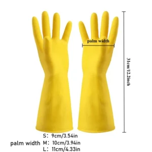 Gumowe rękawice do zmywania z długim mankietem A pair of gloves