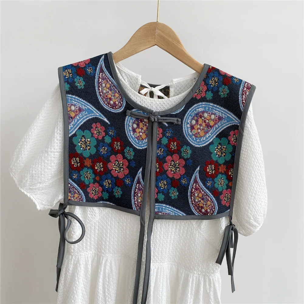 Haftowana kamizelka damska sznurowana w stylu vintage Szary