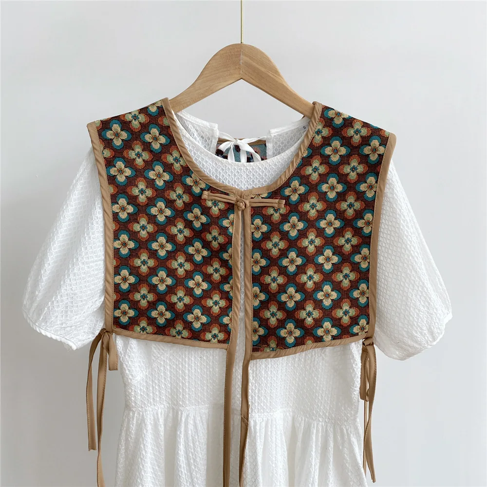 Haftowana kamizelka damska sznurowana w stylu vintage Zielony