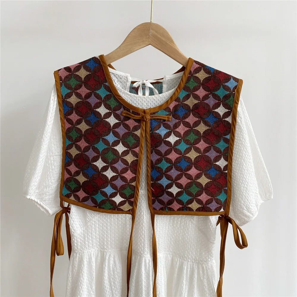 Haftowana kamizelka damska sznurowana w stylu vintage Złoto