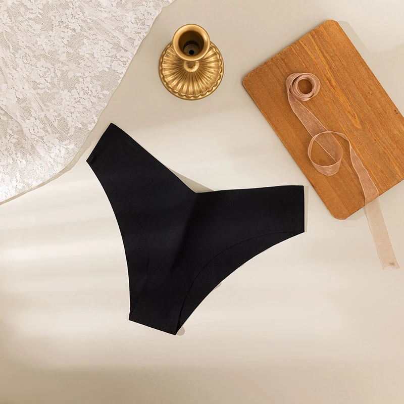 Jedwabiste majtki bikini bezszwowe z wysoką elastycznością Czarny