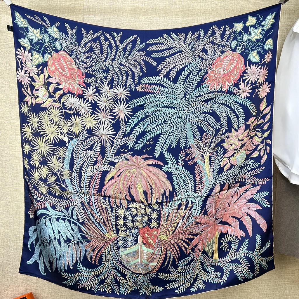 Jedwabna apaszka 110×110 cm z morwy Khaki