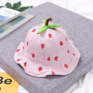 Kapelusz przeciwsłoneczny dla dziecka – truskawka, bucket hat Różowy