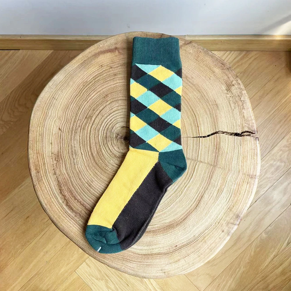 Kolorowe skarpetki bawełniane unisex we wzory 34