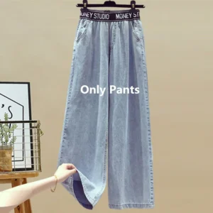Komplet damski: bluzka z koronką i jeansy Jeans 01