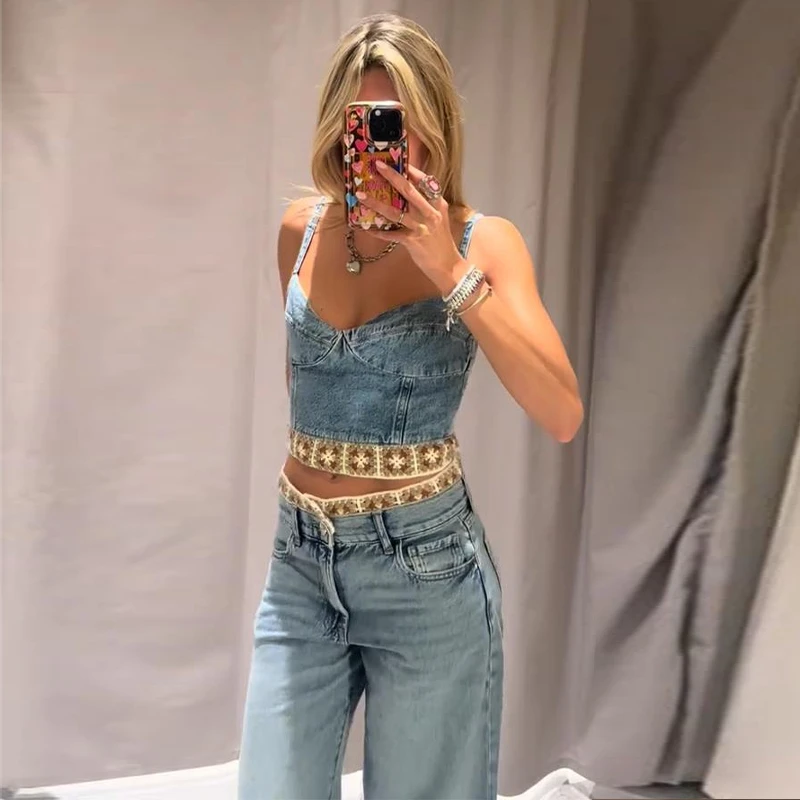 Komplet damski: szydełkowy top i jeansy Pants set