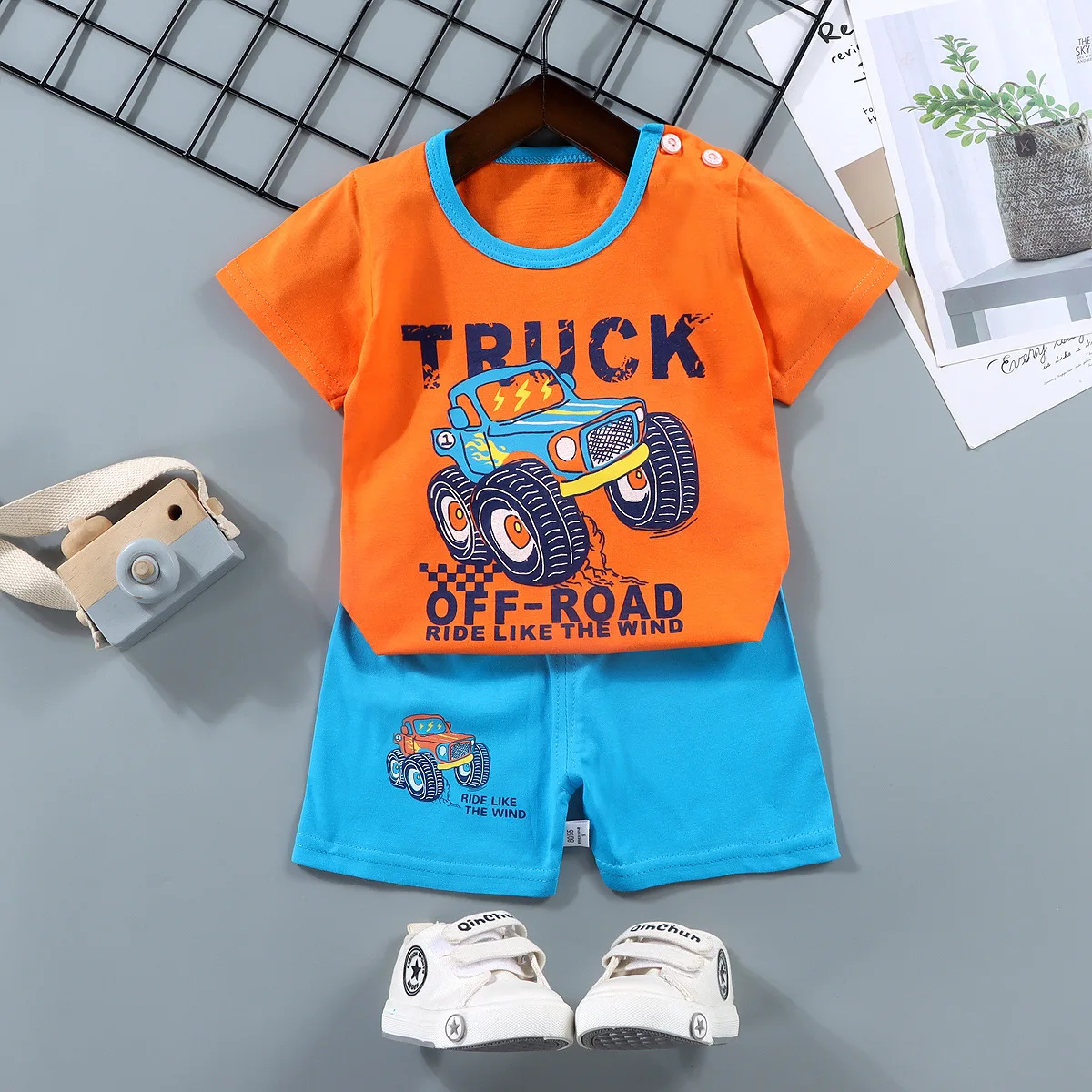 Komplet dziecięcy bawełniany t-shirt i spodenki, letni zestaw dla malucha Style 2 thick