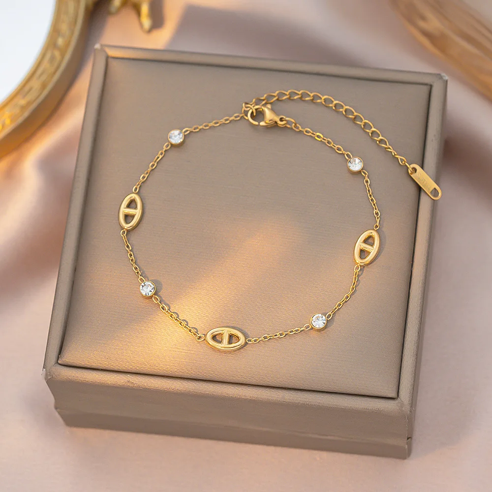 Komplet biżuterii z białą cyrkonią - naszyjnik i bransoletka ze stali Bracelet