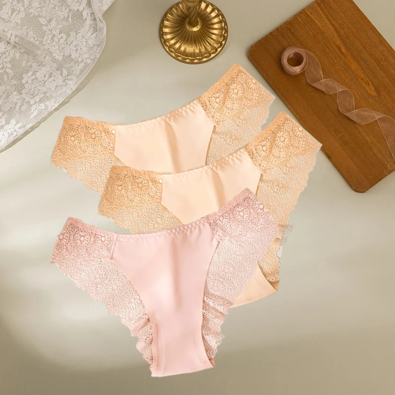 Koronkowe figi damskie – zestaw 3 sztuk Panties set 14