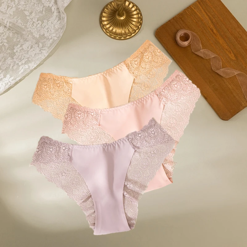 Koronkowe figi damskie - zestaw 3 sztuk Panties set 15
