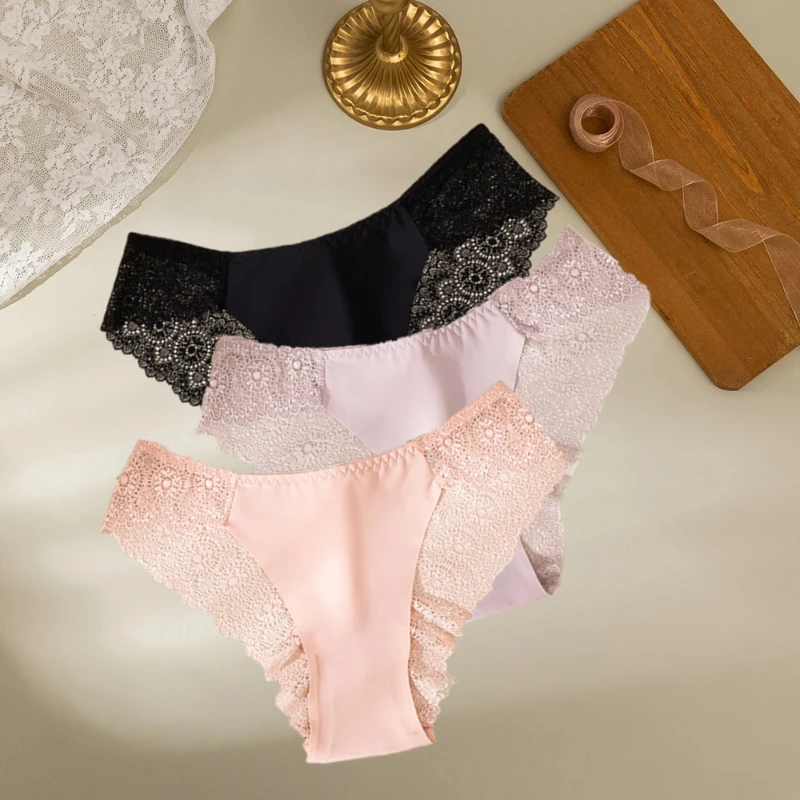 Koronkowe figi damskie – zestaw 3 sztuk Panties set 17
