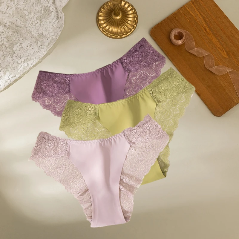 Koronkowe figi damskie – zestaw 3 sztuk Panties set 18