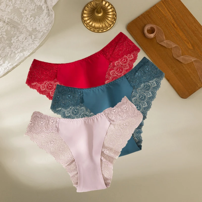Koronkowe figi damskie – zestaw 3 sztuk Panties set 19