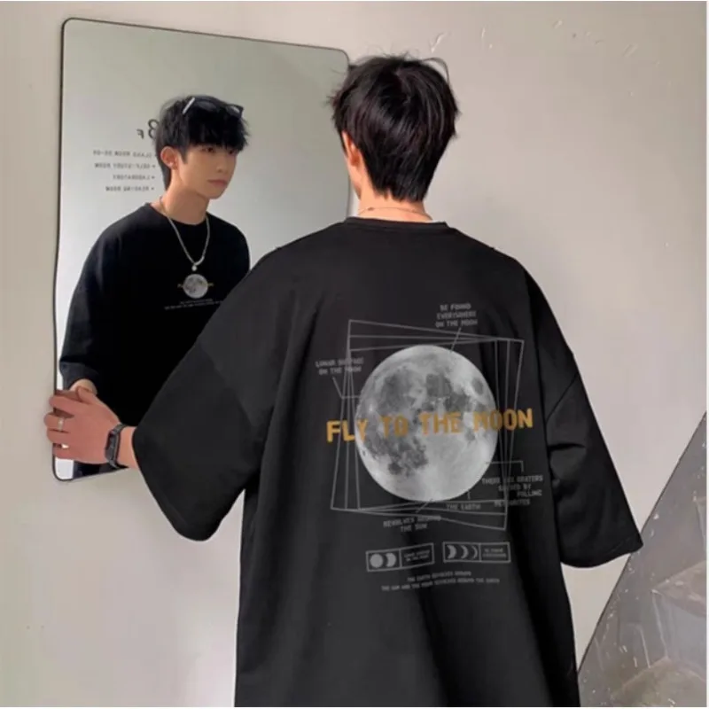 Koszulka unisex oversize z motywem księżyca Czarny