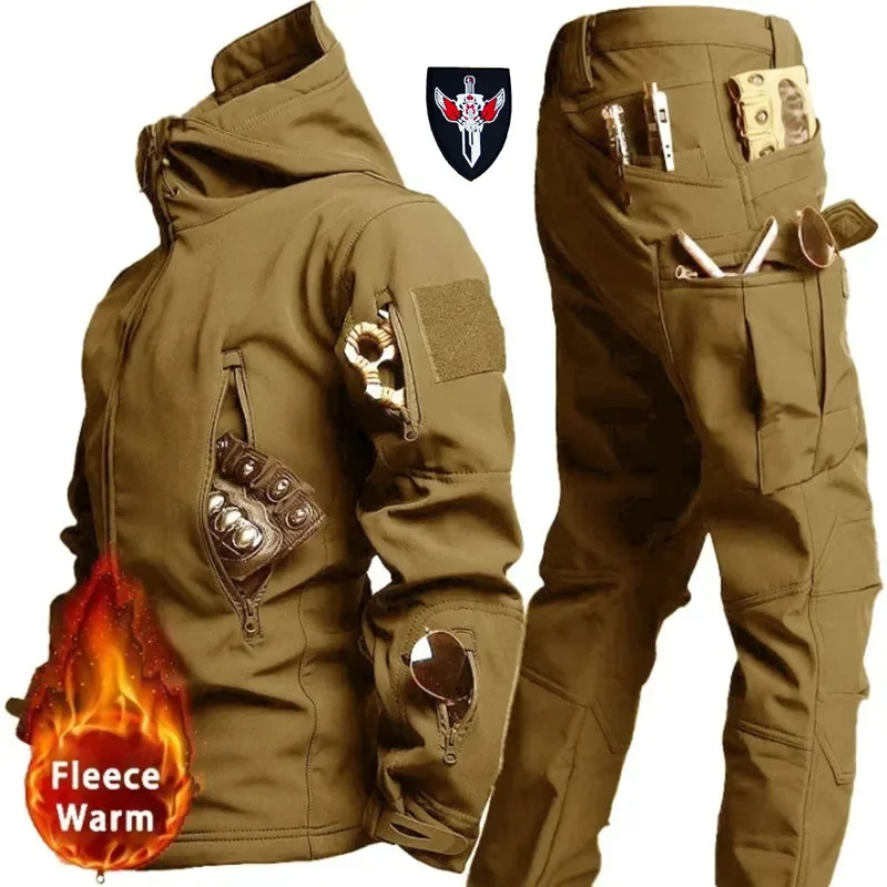 Kurtka softshell męska ocieplana wiatroszczelna Khaki