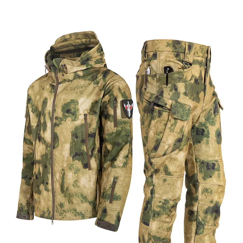 Kurtka softshell męska ocieplana wiatroszczelna Ruins camouflage