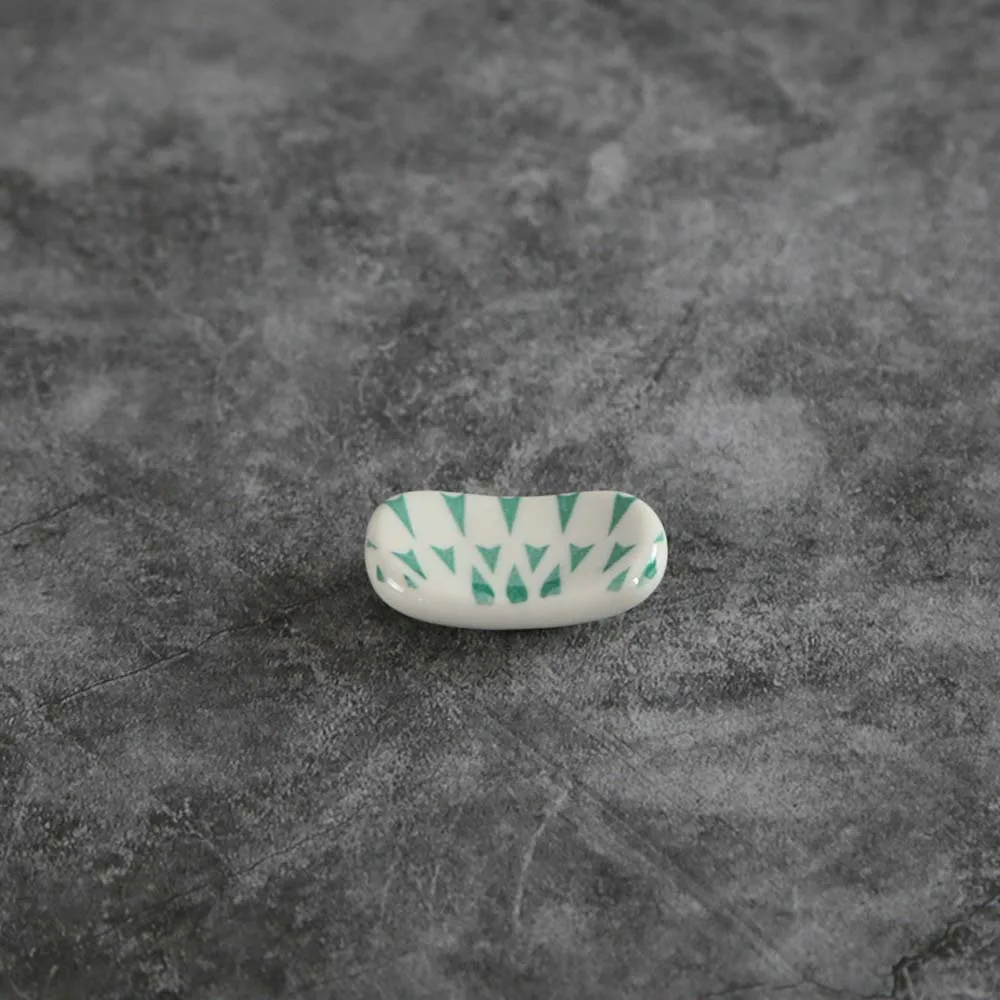 Kwadratowy ceramiczny uchwyt na pałeczki - podstawka Brązowy