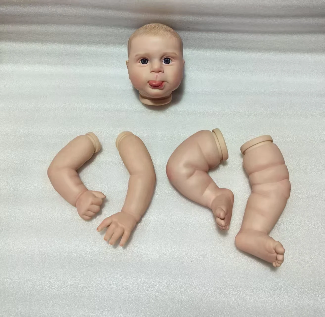 Lalka Reborn NPK Sebby 19 cali - realistyczny zestaw do złożenia Uniwersalny