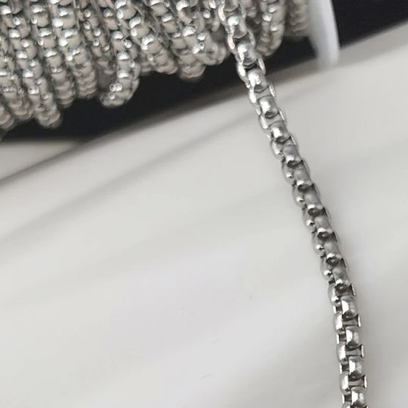 Łańcuszek ze stali nierdzewnej do biżuterii DIY 2 m D steel 2mm