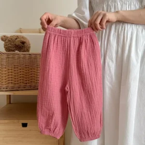Lekkie letnie spodnie dziecięce chroniące przed komarami P4