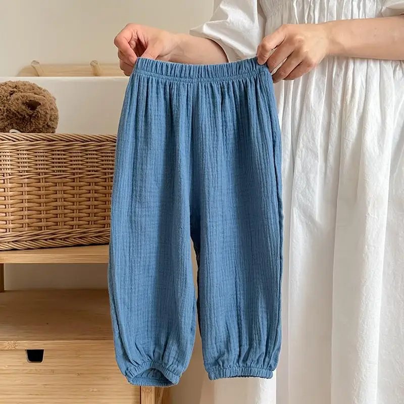 Lekkie letnie spodnie dziecięce chroniące przed komarami P7