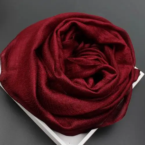 Lniany szal damski pashmina w jednolitym kolorze 3