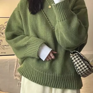 Luźny zielony sweter damski z okrągłym dekoltem w stylu retro Zielony