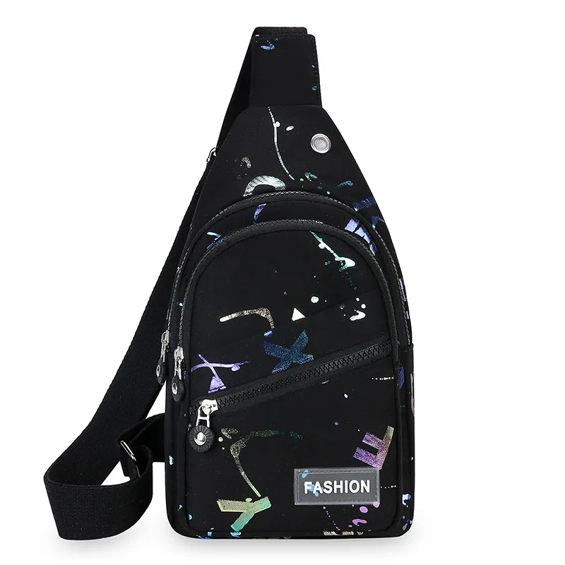 Mała torba na ramię typu sling crossbody na podróż i sport Czarny