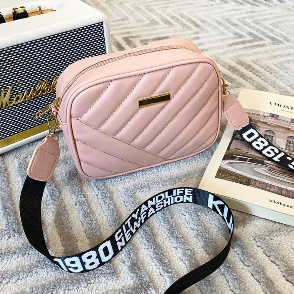 Mała torebka na aparat i telefon ze skóry PU — crossbody Różowy