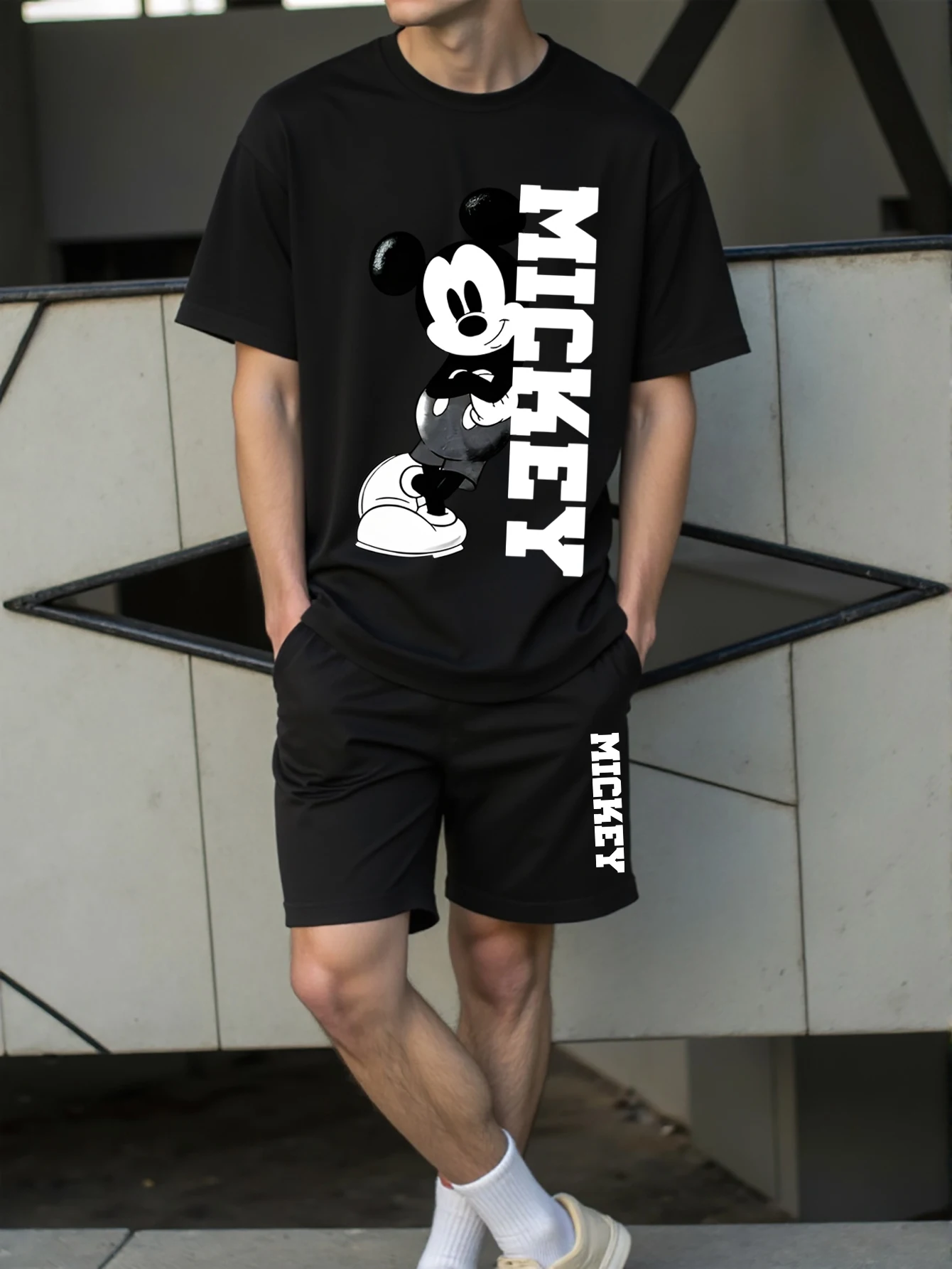 Męski komplet T-shirt i szorty z nadrukiem Myszki Czarny