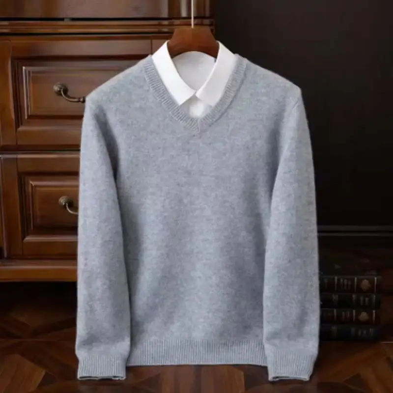 Męski sweter z dekoltem V z domieszką wełny Jasnoszary dekolt w kształcie litery v