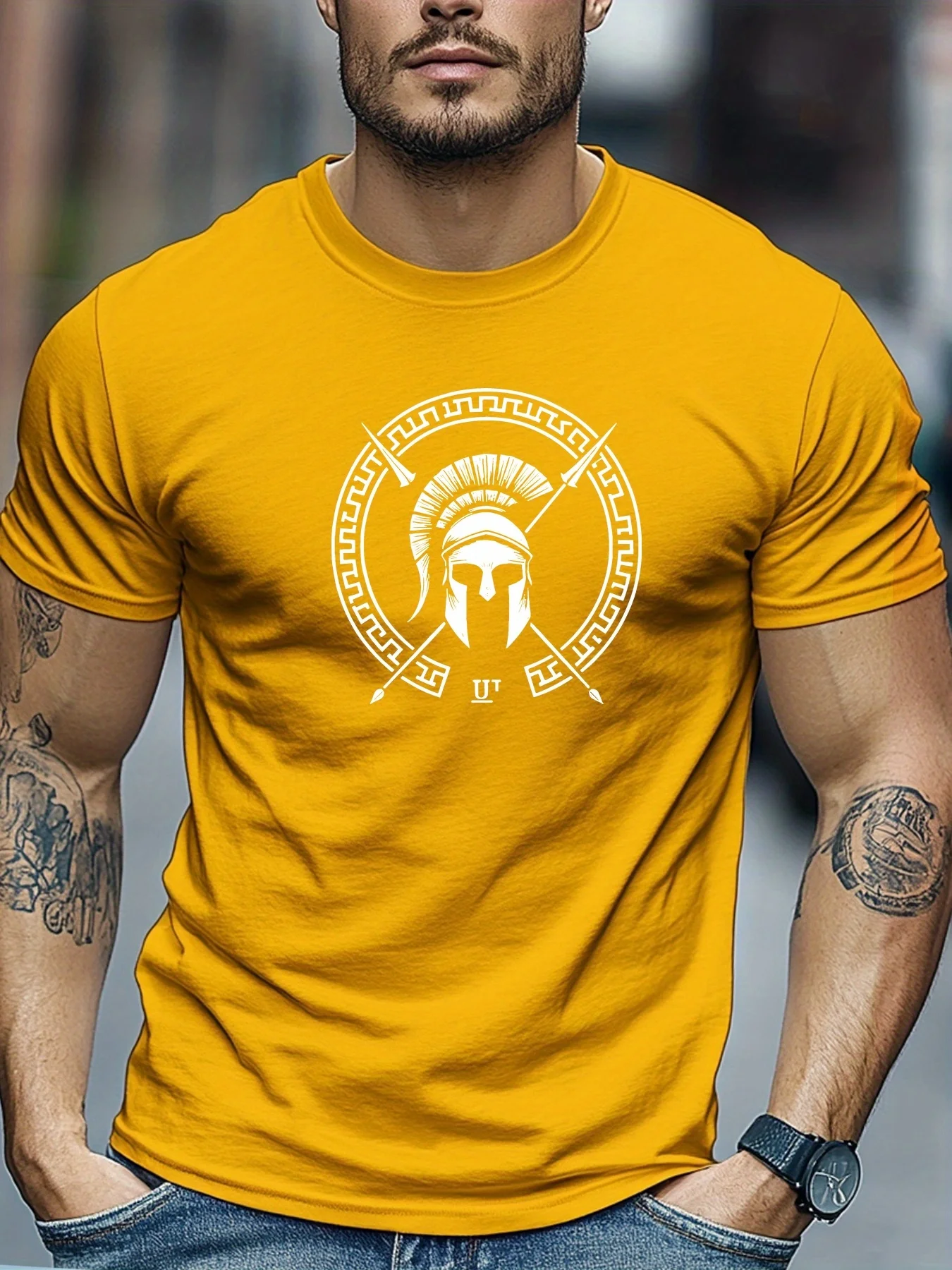 Męski T-shirt z bawełny z nadrukiem hełmu Spartanina A1836 huang