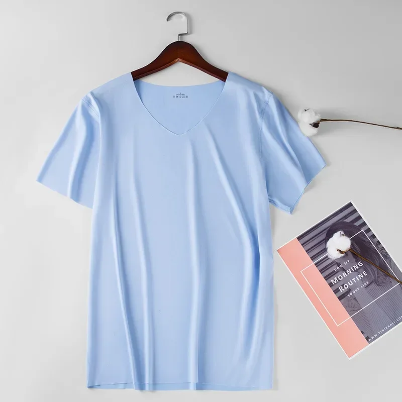 Męski t-shirt z dekoltem V z chłodzącej dzianiny Błękitny