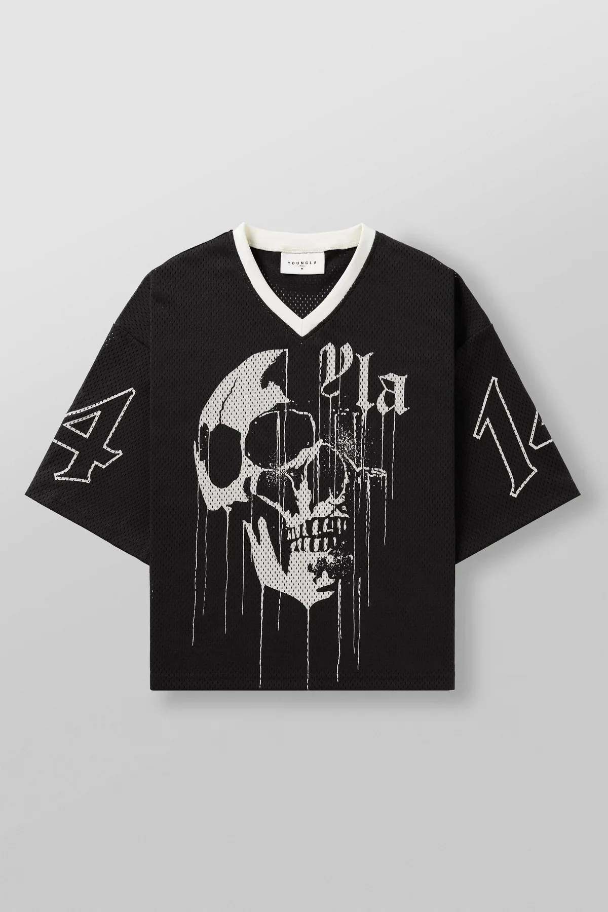 Męski t-shirt sportowy z dekoltem w serek Black1