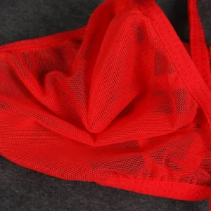 Męskie stringi bikini z siatki - przewiewna bielizna z wypełnieniem Czerwony