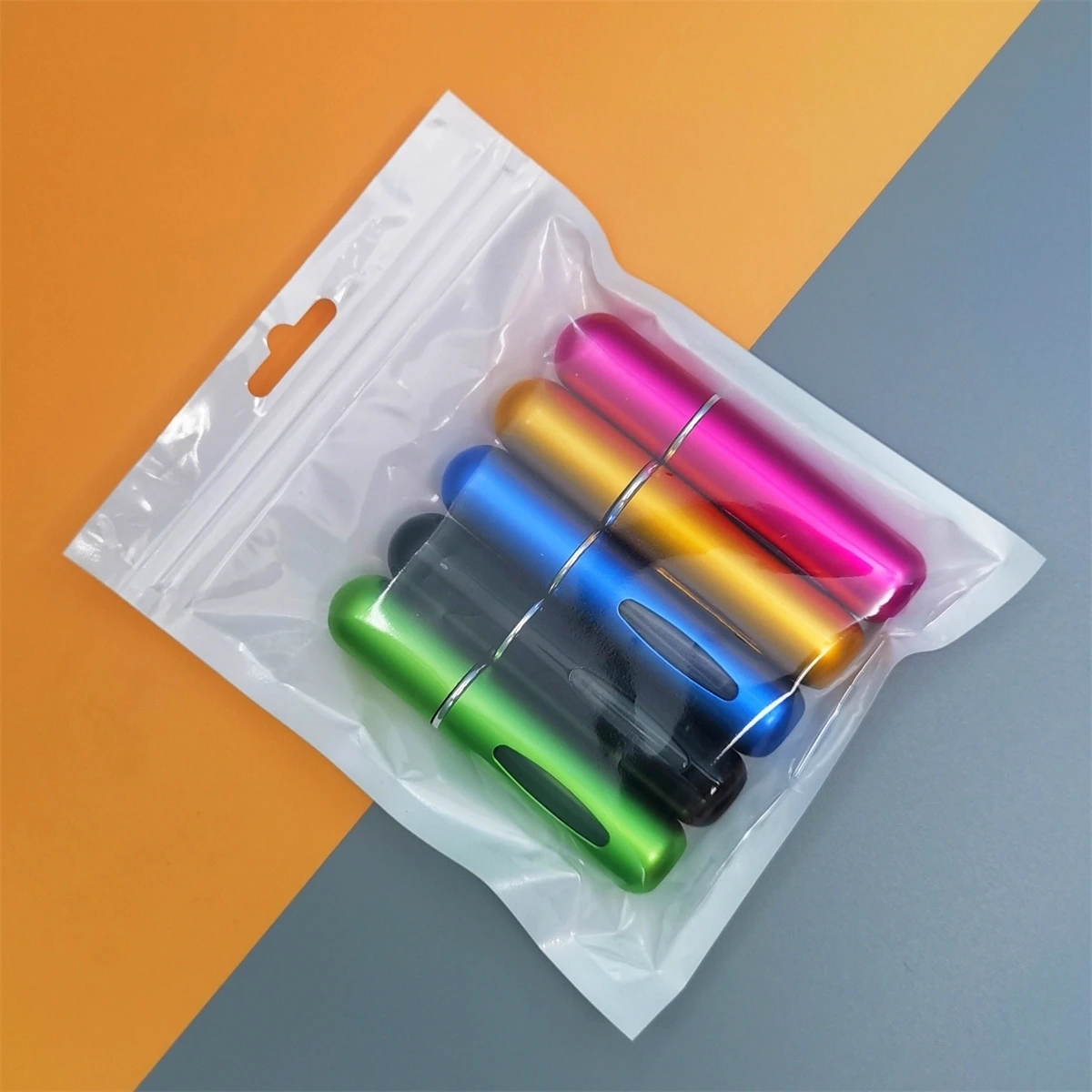 Mini atomizer podróżny do perfum wielokrotnego napełniania 5 ml Khaki