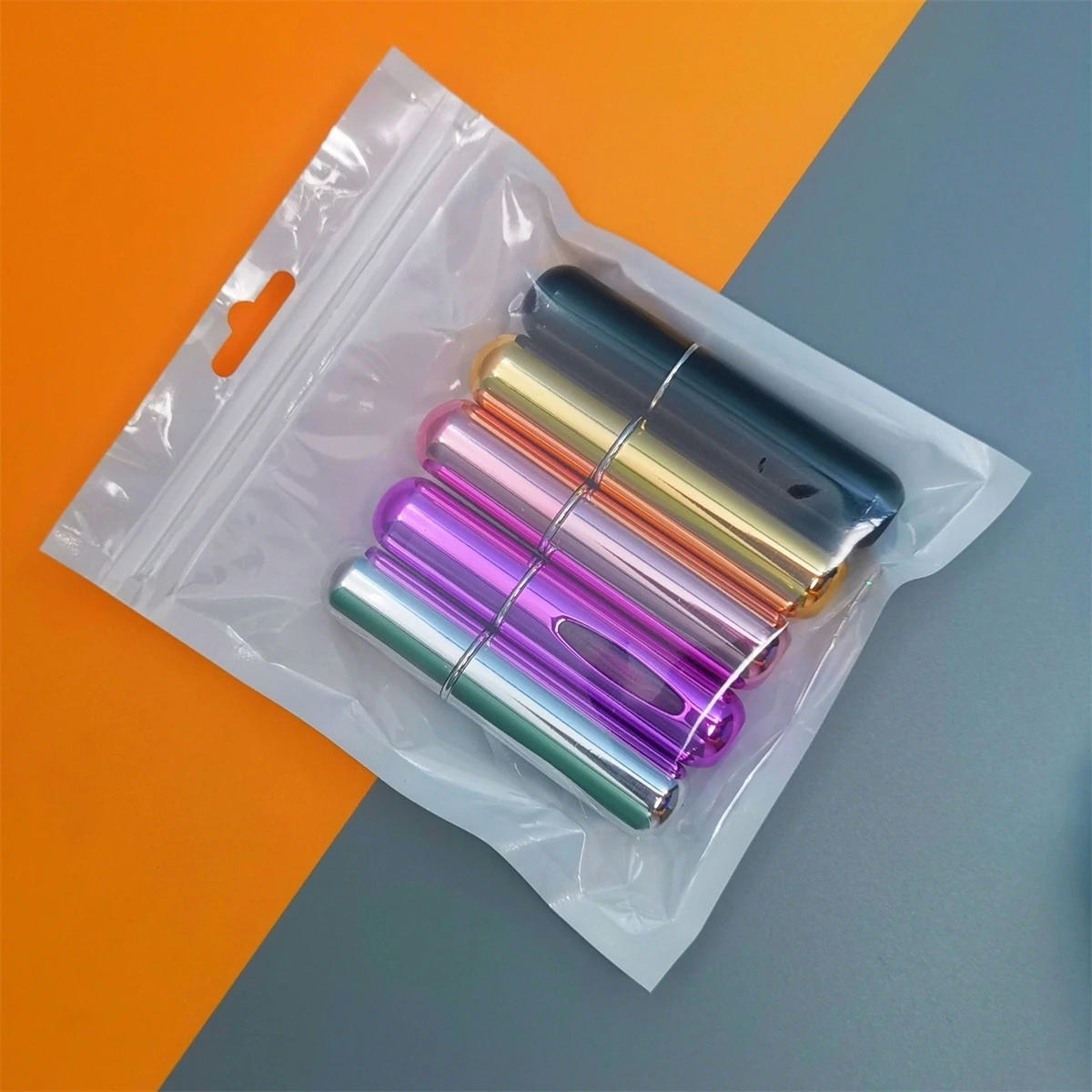 Mini atomizer podróżny do perfum wielokrotnego napełniania 5 ml Jasnozielony