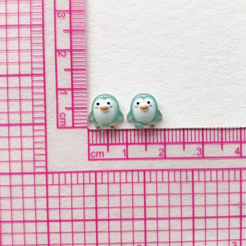 Mini figurki pingwinów z żywicy 9 mm do rękodzieła 50 szt Jasnozielony