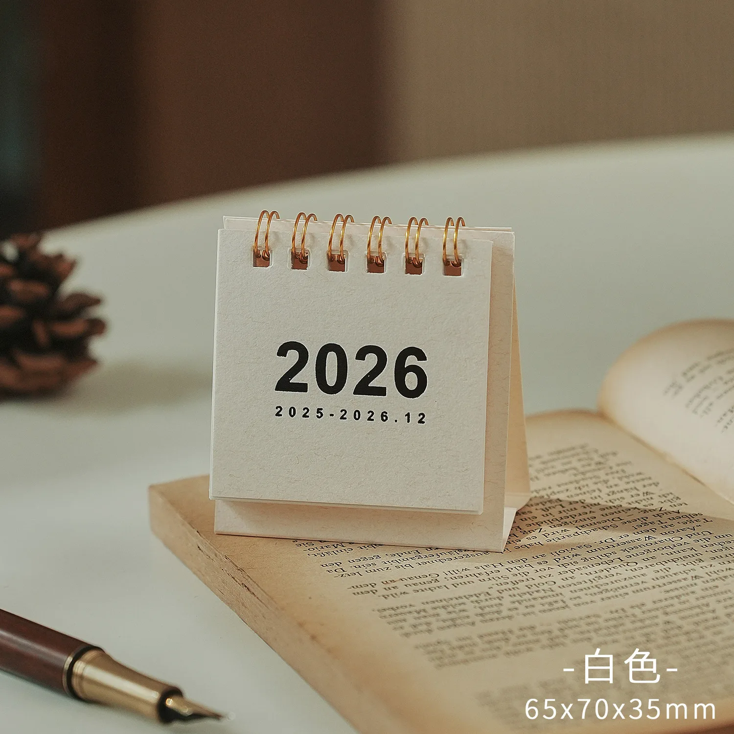 Mini kalendarz biurkowy 2026 - ręcznie robiony pamiętnik Biały