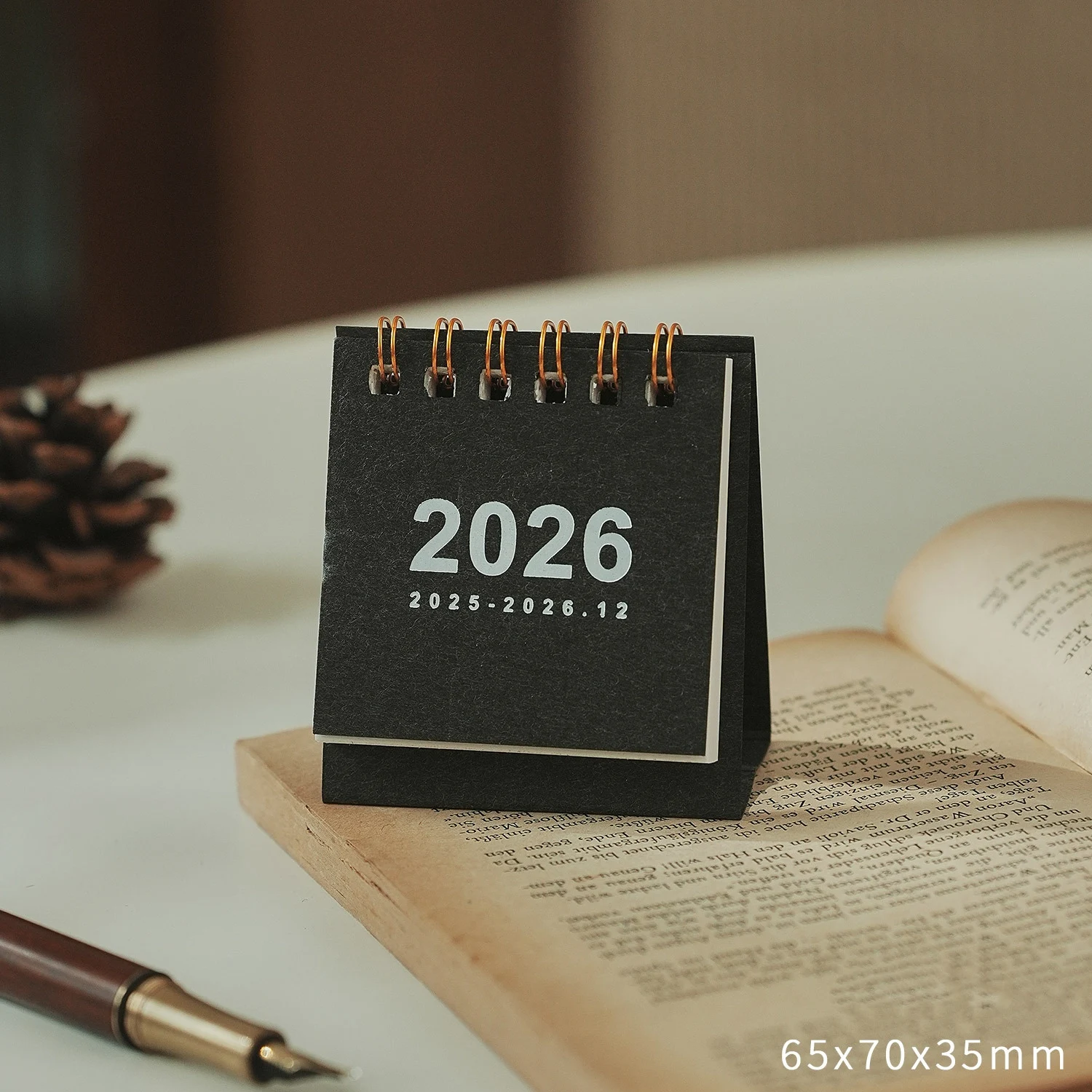 Mini kalendarz biurkowy 2026 z uroczym planerem na stół Jasnożółty