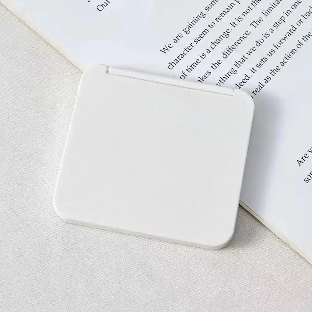 Mini lusterko do makijażu z motywem zwierzątka - składane dwustronne Jasnożółty