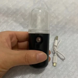 Mini nawilżacz do twarzy - przenośny spray nano Jasnozielony