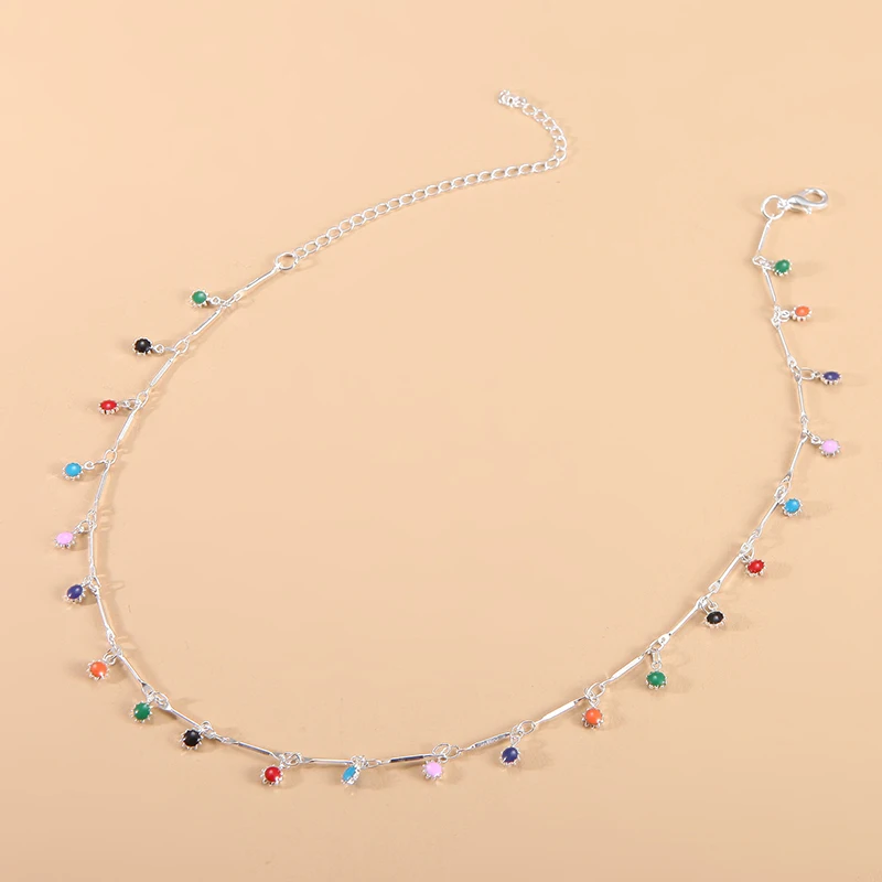 Naszyjnik choker z frędzlami w kolorach cukierkowych Hzs 117 srebrny
