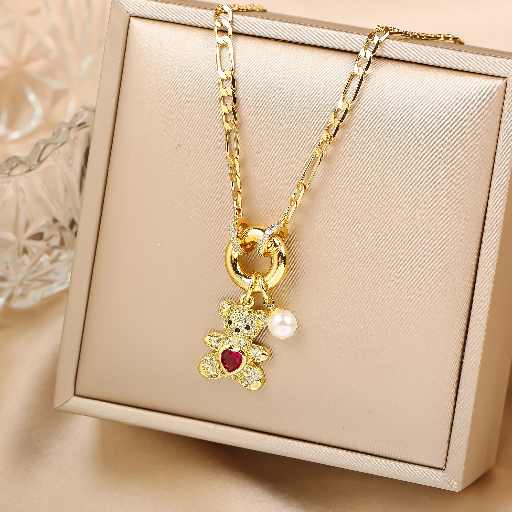 Naszyjnik choker z kryształowym wisiorkiem misiem Necklace 7