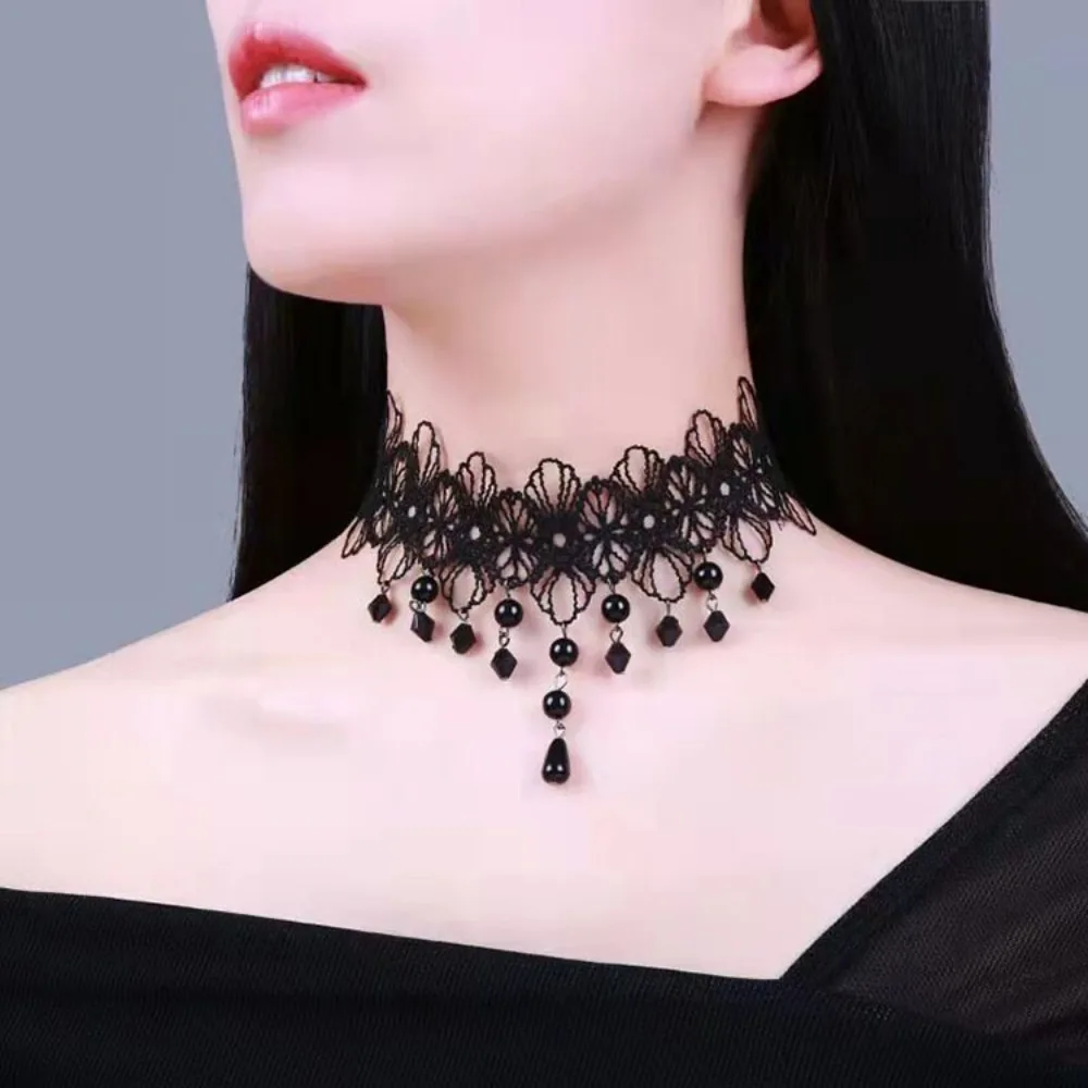 Naszyjnik koronkowy choker w stylu gotyckim 07